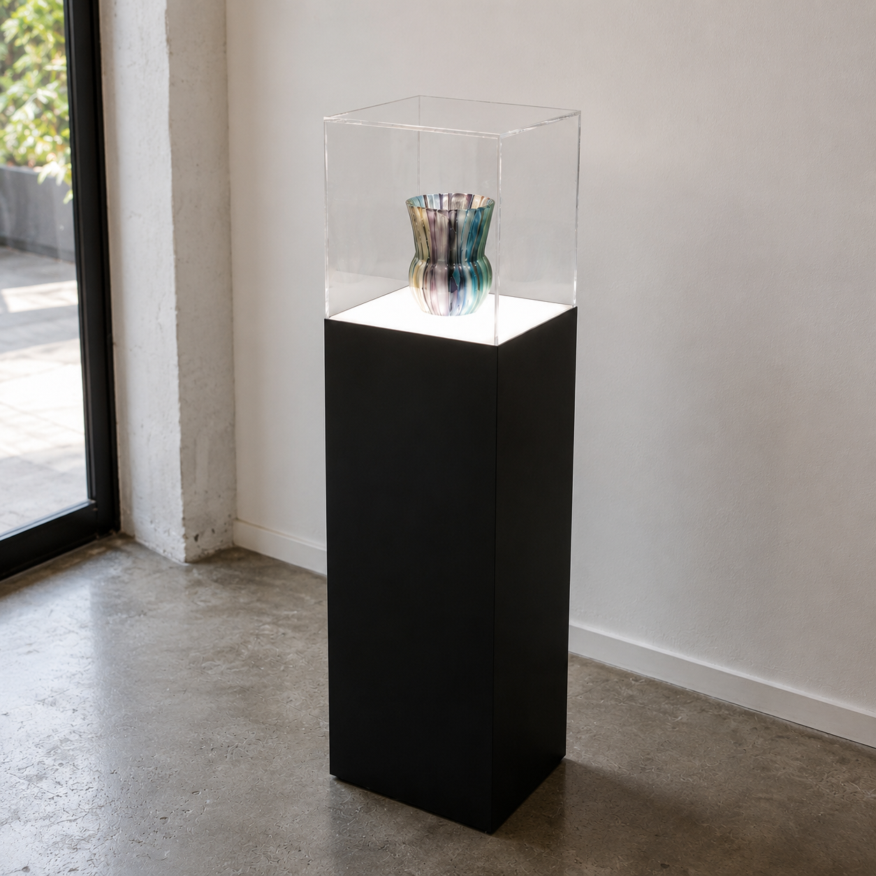 Lighted Display Pedestals with Acrylic Cover – Illuminated Display Cases