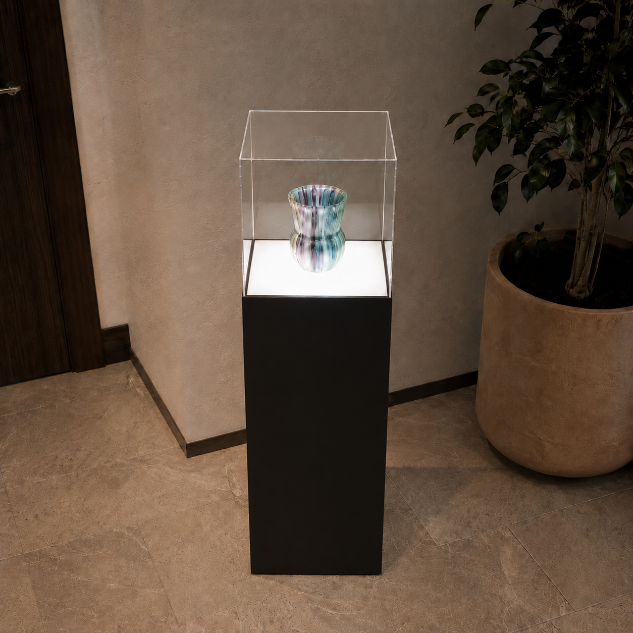 Lighted Display Pedestals with Acrylic Cover – Illuminated Display Cases