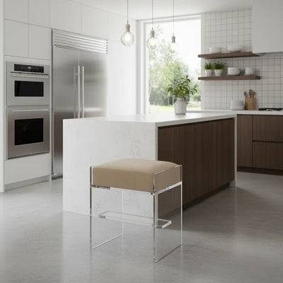 Modern Acrylic Bar Stool – Clear Design