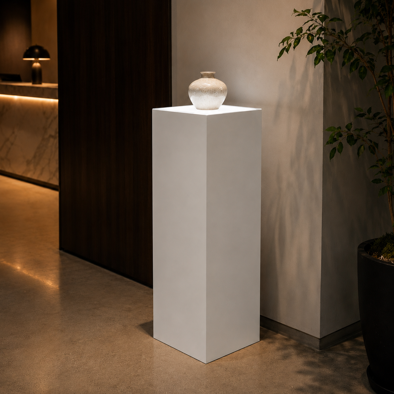 Top LED Accent Lighted Pedestals – Edge-Lit Display Stands